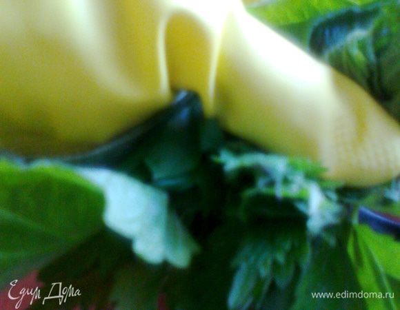 Я одела резиновые перчатки(а собирала в кожаных)...