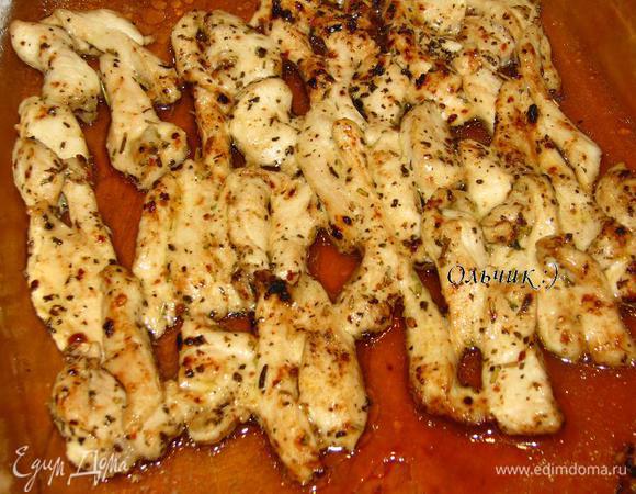 Запекаем в духовке 15 минут при 200.