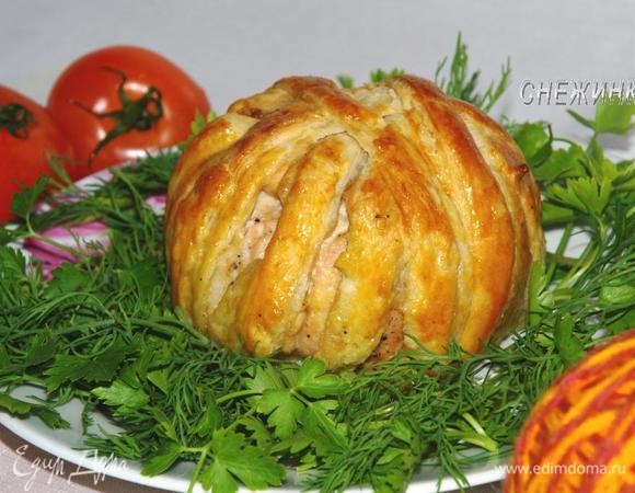 Подаем с зеленью и овощами. 