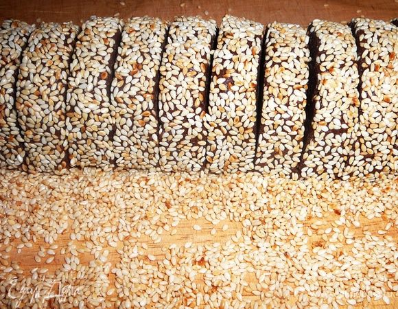 Нарезать колечками 0,5-0,8 мм