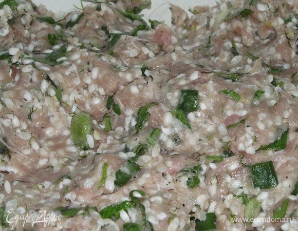 Все посолить и хорошо перемешать