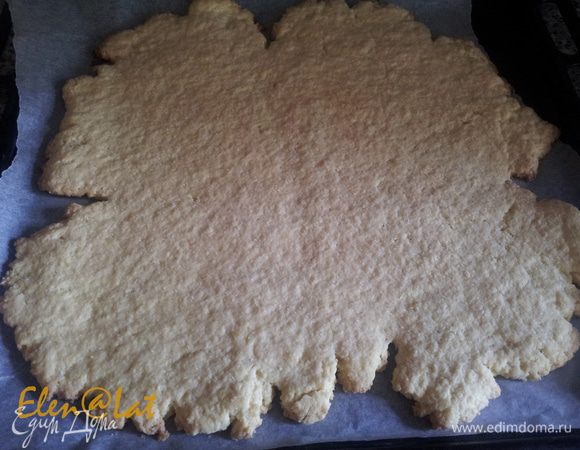 Тесто раскатать в пласт не тонкий и выпекать 15 минут при температуре 180С. 