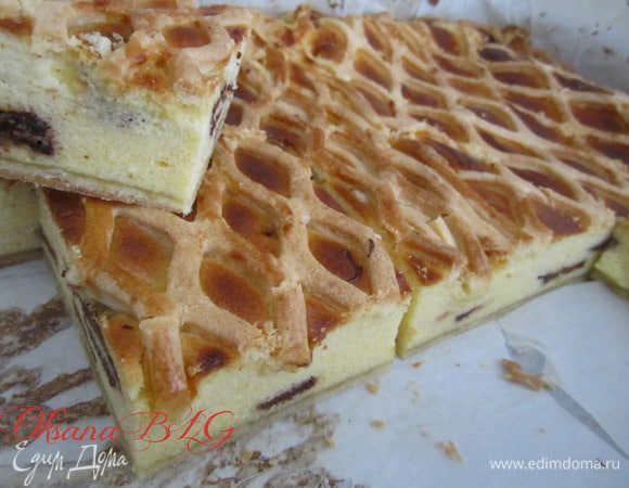 Сырник охладить, нарезать.