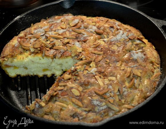 Остудим примерно 20мин.и подаем к столу,разрезав порционно.