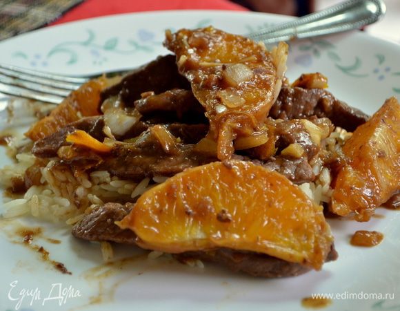 Дадим все пропитатся,помешивая.
Подаем горячим к столу с гарниром.