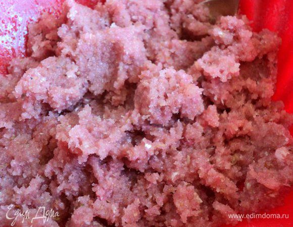 Для сухого варенья : засыпать лепестки сахаром, полить лимонным соком и измельчить в блендере. Все, варенье готово.