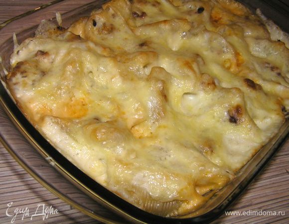 Выпекать в разогретой духовке до 200 градусов около 30 минут.