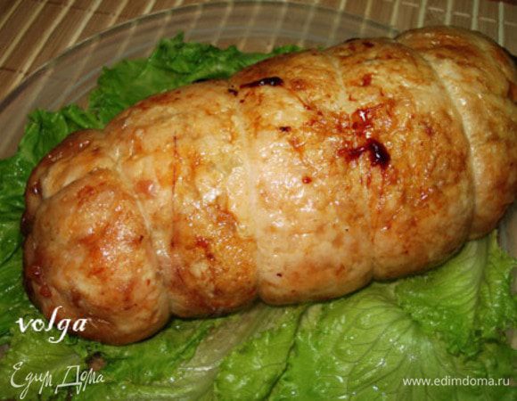 Затем пищевую пленку снять. Я запекаю в рукаве приблизительно 1 час, в зависимости от размера курицы.