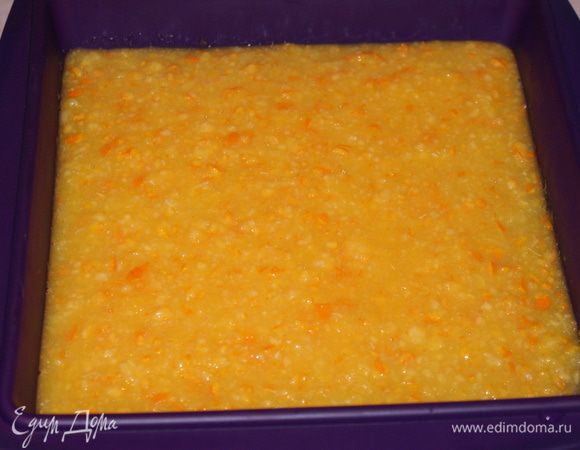 Добавить сахар и крахмал. перемолоть. желательно чтобы были небольшие кусочки. выложить в жаропрочную посуду и запекать 10-15 минут при 180 градусах, чтобы масса загустела. полностью остудить.