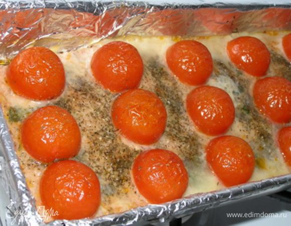 Выпекать при 240*С 10 минут, затем снизить температуру до 200*С и запекать еще около 35 минут.