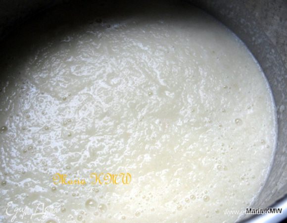 Затем взбить массу блендером.