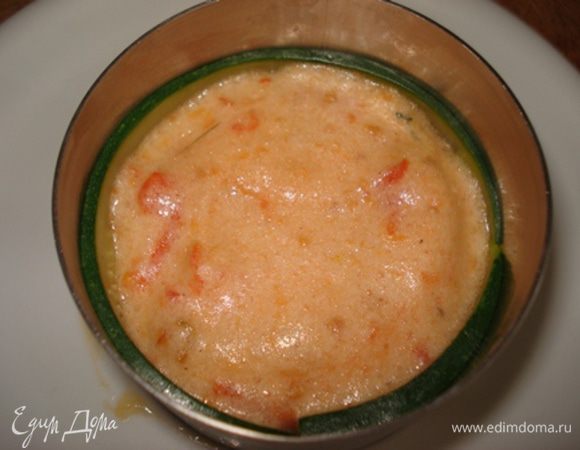  залить томатным муссом,поставить в холодильник на 1 ч.