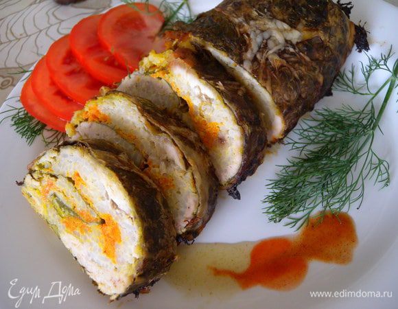 Вынуть из фольги. Украсить веточками укропа помидором (так же для сочности). Все! Приятного аппетита. Вполне самостоятельное блюдо. Можно есть как горячим так и холодным. 
