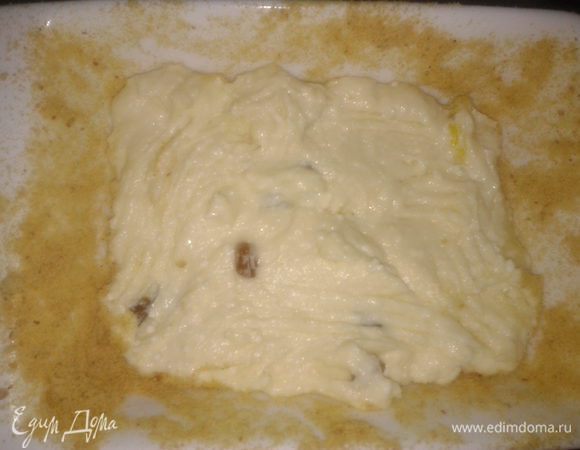 выложить тесто