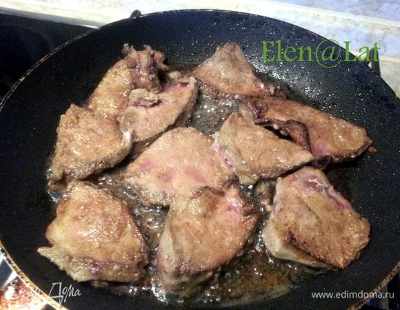 Обжарить на растительном масле с каждой стороны не более 2-3-х минут