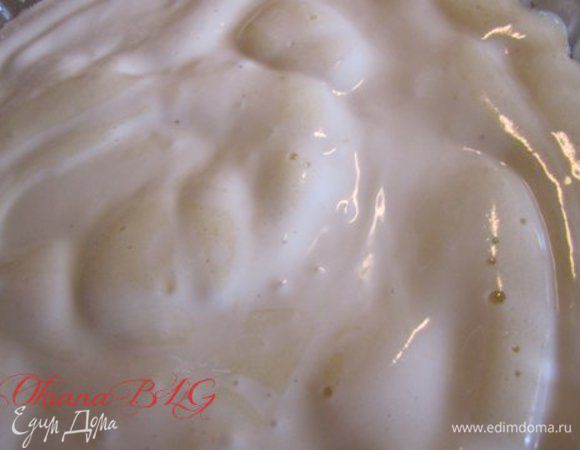 На верх вылить творожную массу.