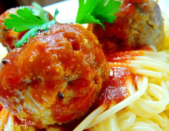 Я подавала спагетти с соусом"Барбекю"по рецепту http://www.edimdoma.ru/retsepty/38924-svinye-rebryshki-v-domashnem-barbekyu-souse Апрель.