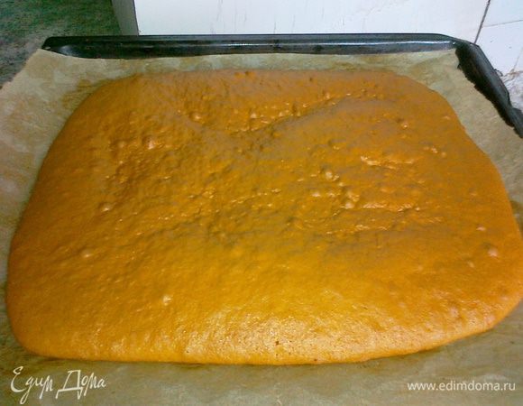 6. Ставим в разогретую до 180 градусов печь примерно на 15 минут (пока не "загорит"). 