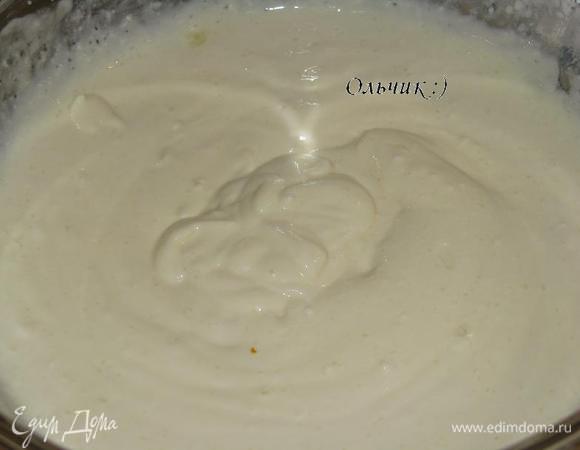 Доводим погружным блендером до кремообразного состояния.