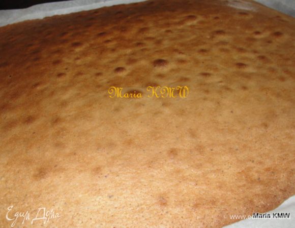 Равномерно распределить на противне с бумагой для выпечки. Выпекать до румянца 15-20 минут, в разогретой духовке при 200 С.
Остудить.