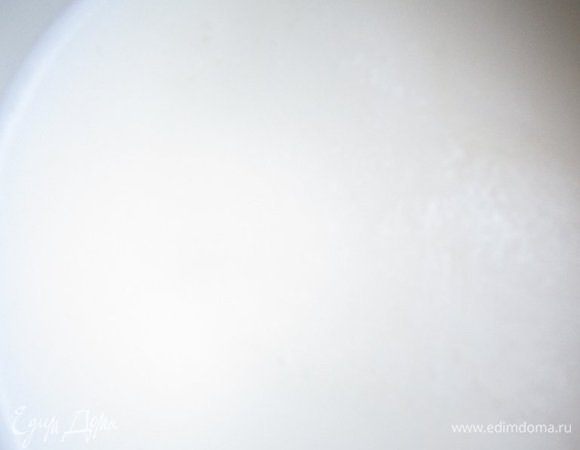 Крем. 500 мл. молока вскипятить.