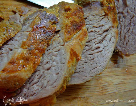 Переложить мясо и образовавшийся сок в мультиварку,добавить молоко и включить функцию"Суп/пароварка"на 1 час.После этого не выключать пароварку,а дать постоять в режиме постоянного подогрева еще минут 20.