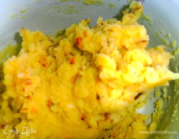 Перемешиваем и подаём с овощами или мясом!