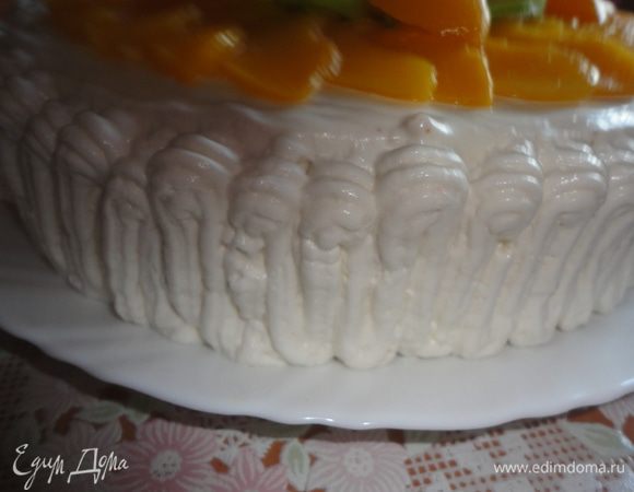 Украшаем с помощью кондитерского мешочка.