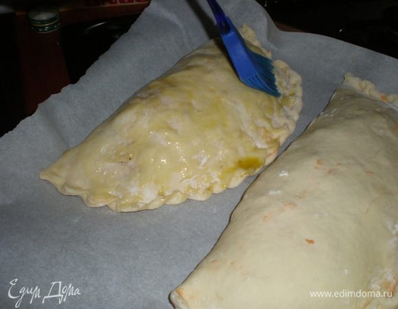 Смазать маслом.