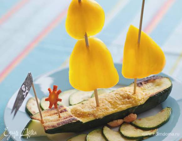 Сбрызнуть «кораблики» оставшимся оливковым маслом и запекать в разогретой духовке 10–15 минут до готовности. 