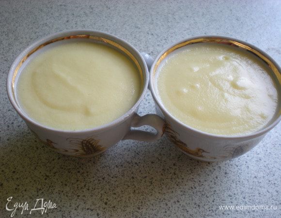 Разлить по пиалочкам, чашечкам и убрать в холодильник на пару часов. (рекомендую выдержать и не съесть в горячем виде, так, как в холодном оно более вкусное :))