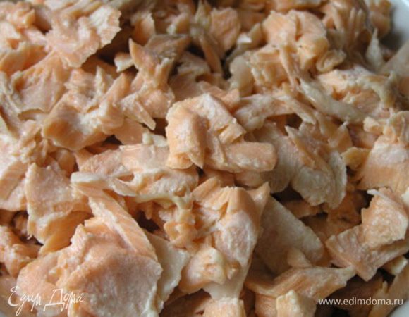 затем разобрать на кусочки, вынуть косточки.