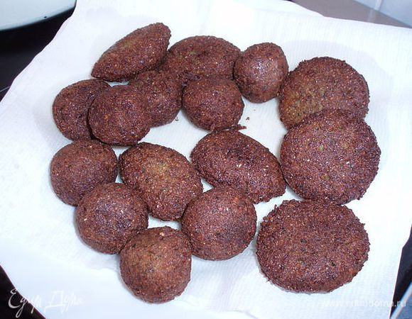 Затем откидываем на бум.салфетку.