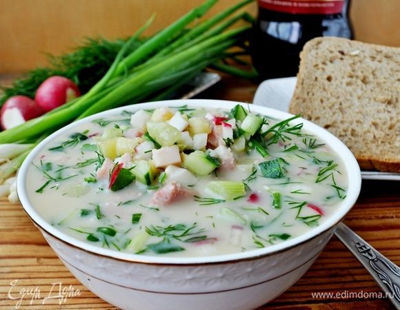 Или подать традиционно в глубоких тарелках или чашках.