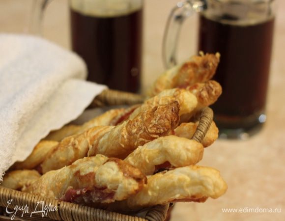 Язычки замечательно подходят к пиву, как закуска. Приятного аппетита )))