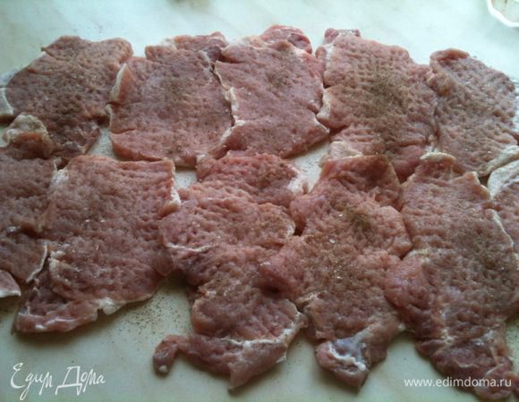 Посолить и поперчить на Ваш вкус...