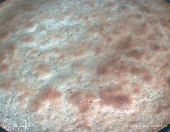 Вот такой получается. Украшаем по желанию, я малиной свежей с огорода решила. Можно шапкой из нежирных сливок и маскарпоне украсить и ягодой тоже. В любом случае - вкусно!!!