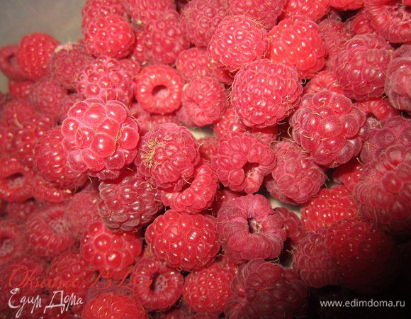 Малину вымыть.