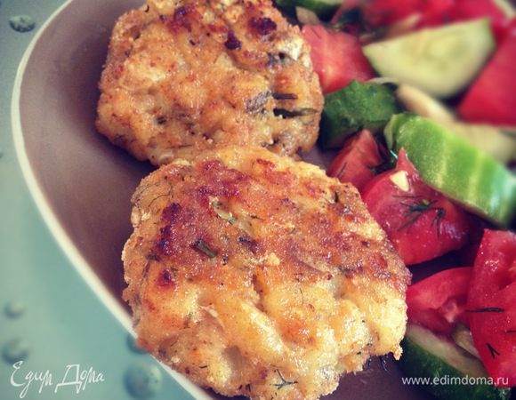 Запекаем в духовке при 180-200 градусах около 20 минут. Приятнейшего аппетита!)