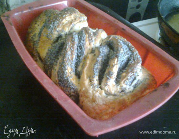 Даем остыть и нарезаем.Приятного чаепития!:))