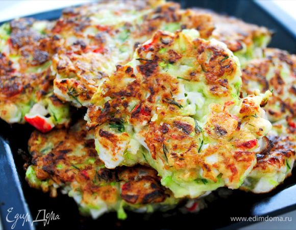 Подавать можно со сметаной или с сырным соусом. Приятного аппетита!