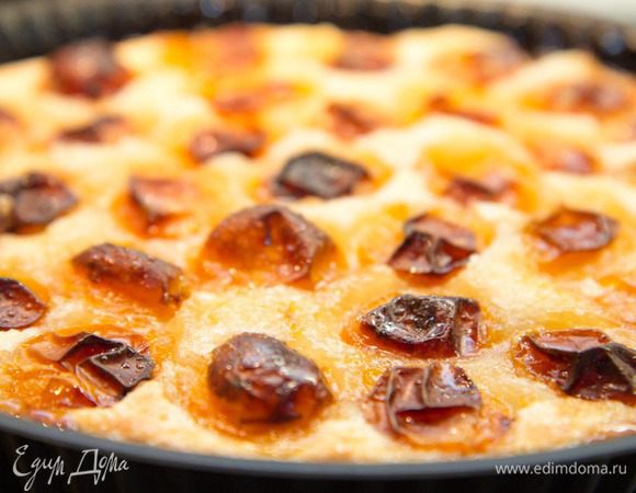 Выпекаем 30–40 минут в предварительно разогретой до 180°C духовке.