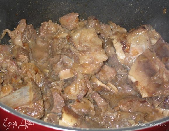 Поджаривать, помешивая, примерно минут  20-30