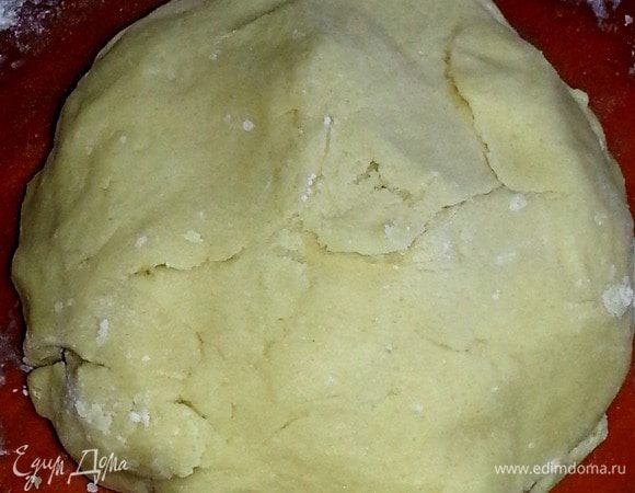 Отправляем его в холодильник на 30 минут.