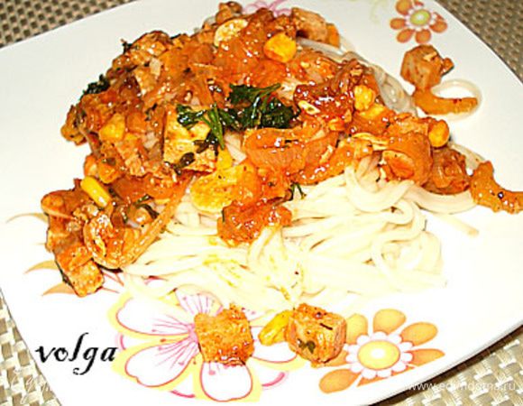 Спагетти откинуть и добавить к ним соус. Приятного аппетита! 