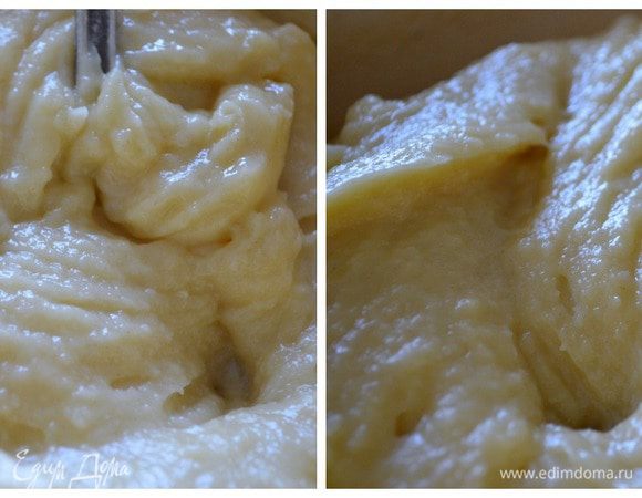 В охлажденное тесто следует вводить по одному яйцу, тщательно размешивая. (Если яйца маленькие, то может понадобиться 5 шт.)
Тесто должно получиться гладким, блестящим, в меру густым, чтоб не расплывалось на протвине.