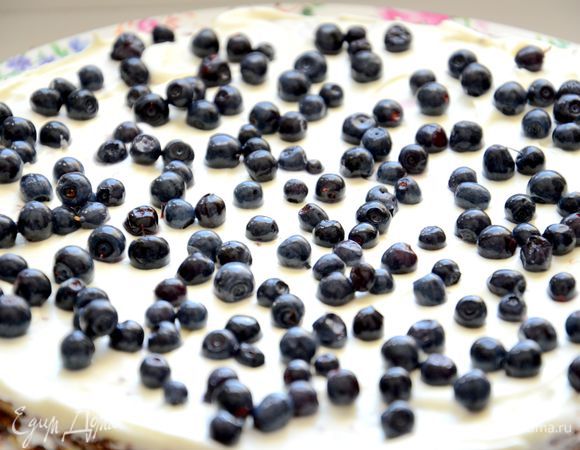 Выложить ягоду.