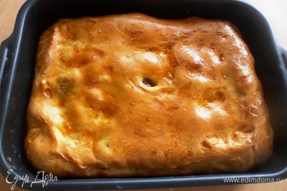 Пирог из дрожжевого теста с мясом и картошкой в духовке - рецепт с пошаговыми фото