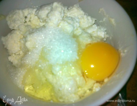 сделаем начинку, все ингридиенты перемешать до эластичности