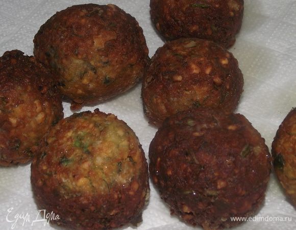 Остаток масла промокнула салфеткой